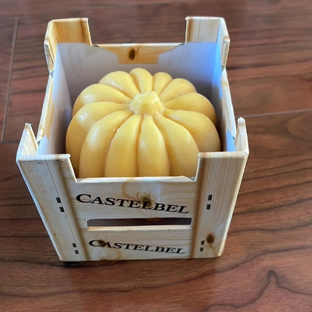 NWT Castelbel Harvest Pumpkin Shaped Handmade Soap
